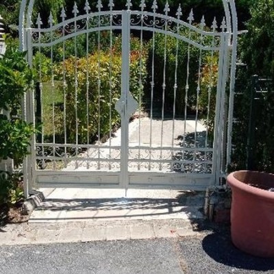 Ateş Çit | Çim Çit, Panel Çit, Jiletli Tel ve Çit Sistemleri Üreticisi